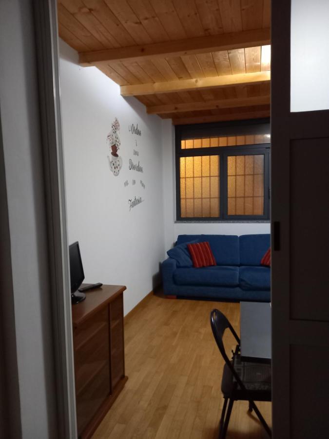 Bilocale Savona Apartment ภายนอก รูปภาพ